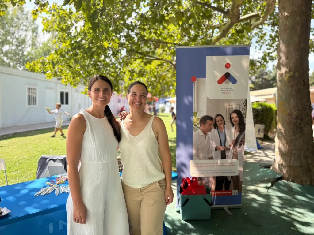 Doctoras del Instituto Ortopédico Madrid en la feria La France à Madrid
